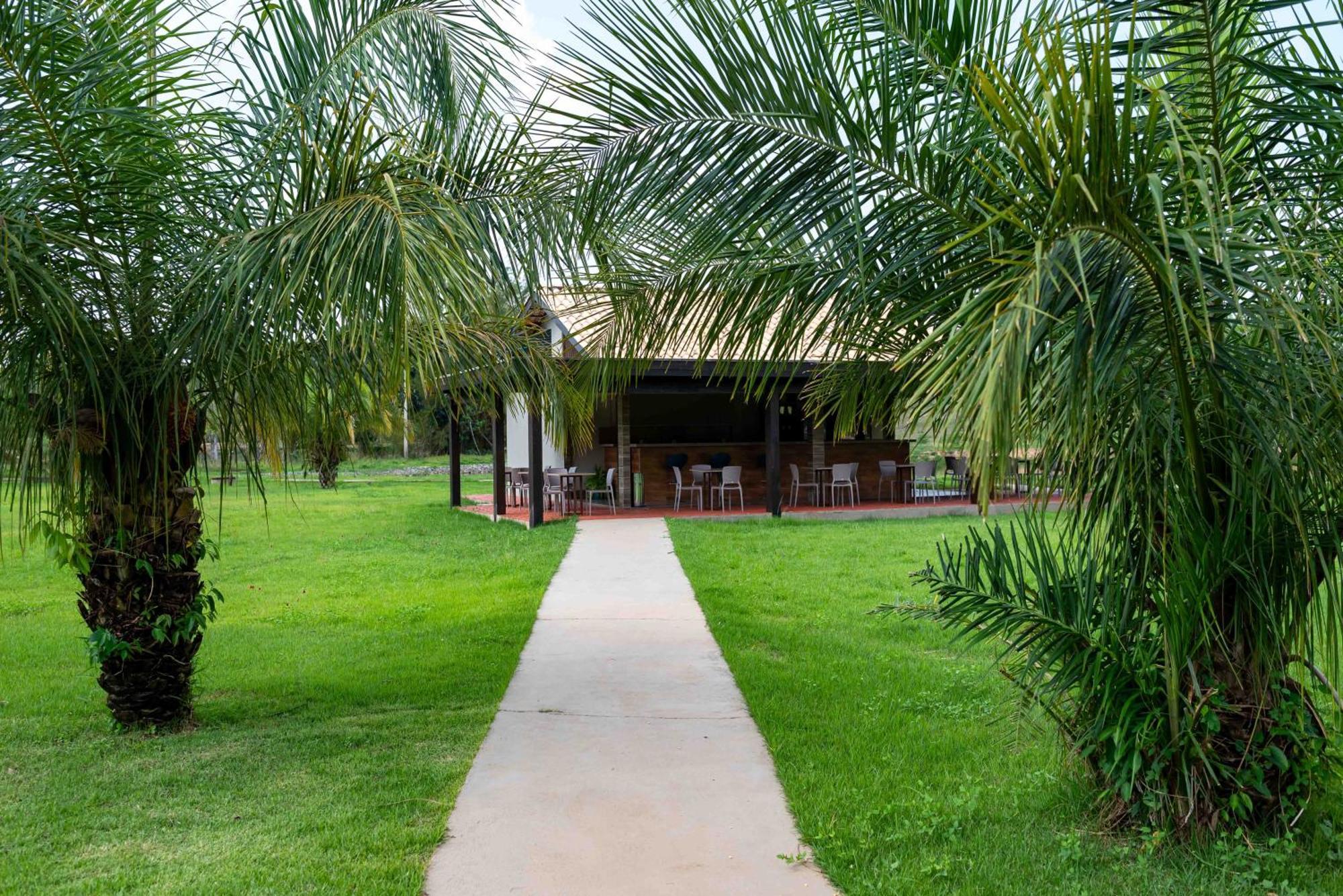 Spa Agua Milagrosa Cuiabá Extérieur photo